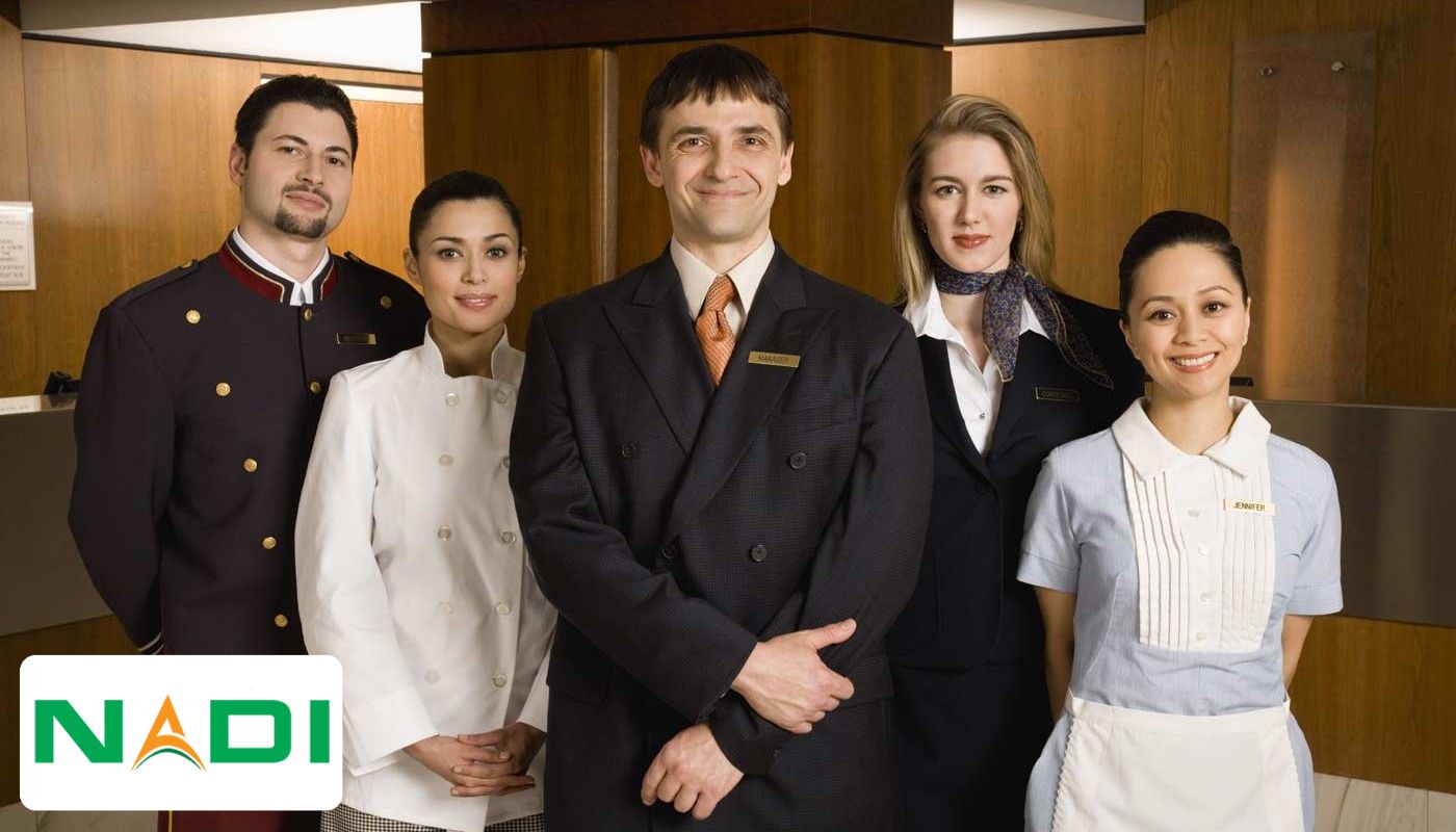 Đồng phục nhân viên trong lĩnh vực khách sạn như một công cụ quảng bá thông minh, một bí quyết giúp hoàn thiện nhanh việc kinh doanh khách sạn thành công